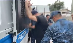 Афера с автокредитами на 1.8 миллиарда тенге: из Кыргызстана депортирован третий член ОПГ