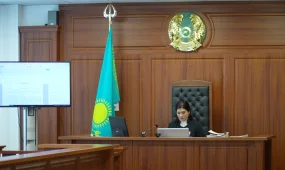 Атырауда кезекті сот отырысында мемлекеттік айыптаушы қайын жұртын қырып тастаған Сәрсемалиевтің қылмысқа бару себебі айтты