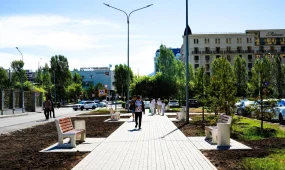 В Астане открылась Аллея Конституции
