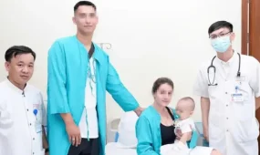 Вьетнамда түйреуіш жұтып қойған қазақстандық сәби ажалдан аман қалды