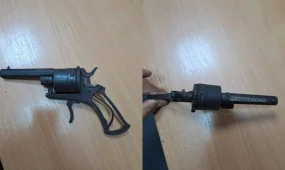 Риддер тұрғыны XIX ғасырға тиесілі сирек қаруды тауып, полицияға өткізді