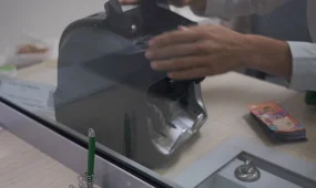 Енді несиені бір жерден төлейді