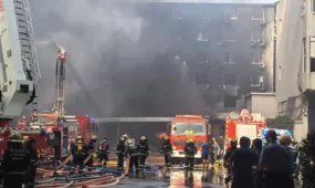 Крупный пожар на фабрике в Китае унес жизни 28 человек