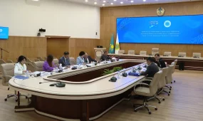 Партия «Әділет» подала в ЦИК документы для регистрации партийного списка кандидатов