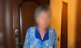 Зейнеткер алаяқтарға 3 мың доллар беріп жібере жаздады