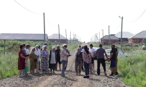 Без школы и детского сада: жители нового района Актобе девятый год ждут строительства необходимых для жизни объектов