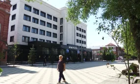 Эксперт разъяснила основные отличия полномочий Курултая и Қазақстан Халық Кеңесі