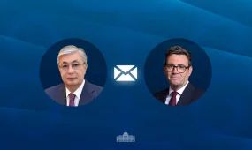 Президент Касым-Жомарт Токаев поздравил Эндрю Бернема