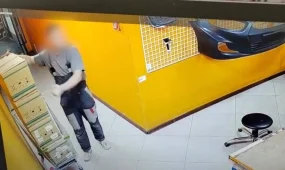Фары на 1 миллион тенге украл астанчанин