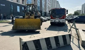 Астанада аулалардағы заңсыз шлагбаумдар мен бетон бөгеттер тексеріліп жатыр