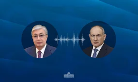 Глава государства провел телефонный разговор с Премьер-министром Армении