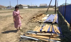Разрушительный ураган в Актюбинской области: сельчане недовольны размером компенсаций