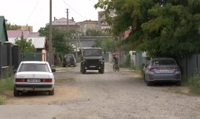 От канализации до уголовного дела: жители частного сектора в центре Актобе отдали сотни тысяч тенге за подведение коммуникаций и остались ни с чем