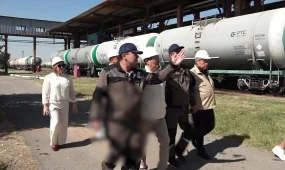 «Ауыл» партиясының өкілдері мұнай-логистика компаниясының ұжымымен кездесті