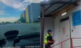 Полицейские за 12 минут доставили в больницу ребенка с тяжелой травмой (ВИДЕО)