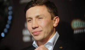Геннадий Головкин Украинаның қара тізіміне енді