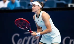 Елена Рыбакина вышла в 1/8 финала турнира WTA 1000 в Цинциннати