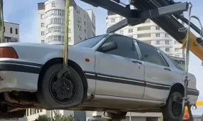 В Астане массово вывозят брошенные машины