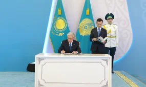Жаңа Конституция - елдегі ауқымды саяси реформалардың құқықтық негізі