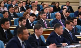 Президент Құрылтайдың бірінші сессиясында бірқатар маңызды заңдарды қабылдауды тапсырды