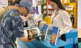 Современную литературу Казахстана представили на книжной выставке в Гуанчжоу