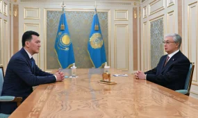 Глава государства принял Вице-Президента Ерлана Карина
