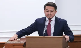 Жаслан Мәдиев қызметінде қалды