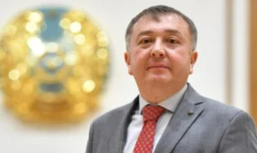 Ерлан Сәрсембаев Әділет министрі лауазымына қайта тағайындалды