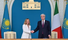 Джорджа Мелони поблагодарила Токаева и назвала его лидером со стратегическим видением