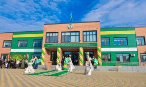 Реконструкция вокзалов и новые школы: как обновляют инфраструктуру в Казахстане