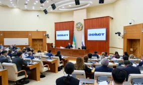 «Әділет» партиясы фракциясы Құрылтайдағы жұмыс барысының негізгі бағыттарын талқылады