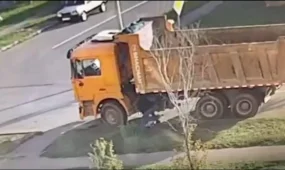 Камеры помогли раскрыть кражу аккумуляторов на 200 тысяч тенге