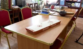 Жетіген, напечатанный на 3D-принтере, подарили Павлодарской областной филармонии