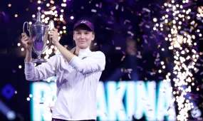 Елена Рыбакина первой отобралась на WTA Finals-2026