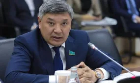 Депутат Жанарбек Ашимжанов потребовал развить инфраструктуру города Алатау