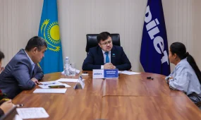 Екі айдан бері еңбекақы алмаған: Тұрғындар «Әділет» партиясынан көмек сұрады