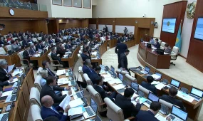 Где Казахстан возьмёт деньги на дефицит бюджета: что правительство ответило депутатам?