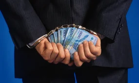 Астанчане отдали мошеннику миллионы теңге в надежде на доступные кредиты