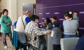 От лекарств до алиментов: что обсуждали в День открытых дверей партии «Әділет»