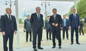 Президент поручил полностью запретить граффити и наказать вандалов в городах Казахстана