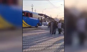 Құлсарыда арнайы техника мен автобус соқтығысты