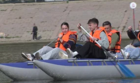 Равные возможности: в Астане прошла инклюзивная тренировка на воде