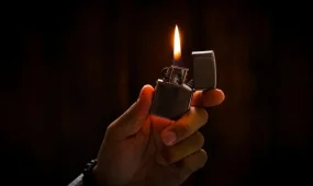 Астанчанин пытался поджечь бывшую девушку прямо на работе