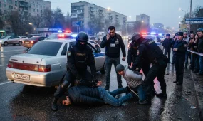В Жамбылской области задержали группу, подозреваемую в вымогательстве денег у водителей