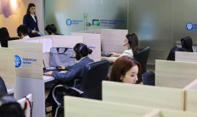 Как снизить долговую нагрузку населения обсудили в партии «Әділет»