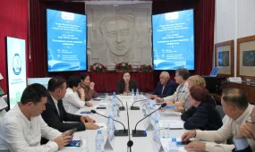 Әуезов мұрасы және көркем аударма: дәстүрлі ХХІІ «Әуезов оқулары» өтті