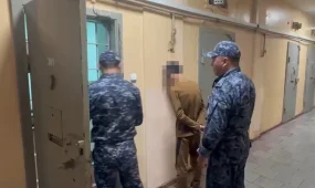 Астанада әйел адамның өлімінен кейін 4 экс-полицей ұсталды