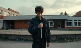 13-летний школьник зарезал учительницу и ранил еще двух человек