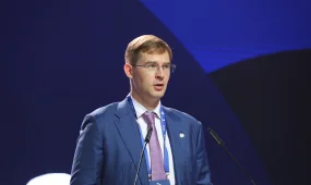 Президент FIDE Тимур Турлов открыл европейский этап школьного чемпионата и пообещал выделить $1 млн на шахматное образование