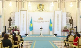 Республика күні. Ұлттық мереке қарсаңында Президент үздіктерді марапаттады.